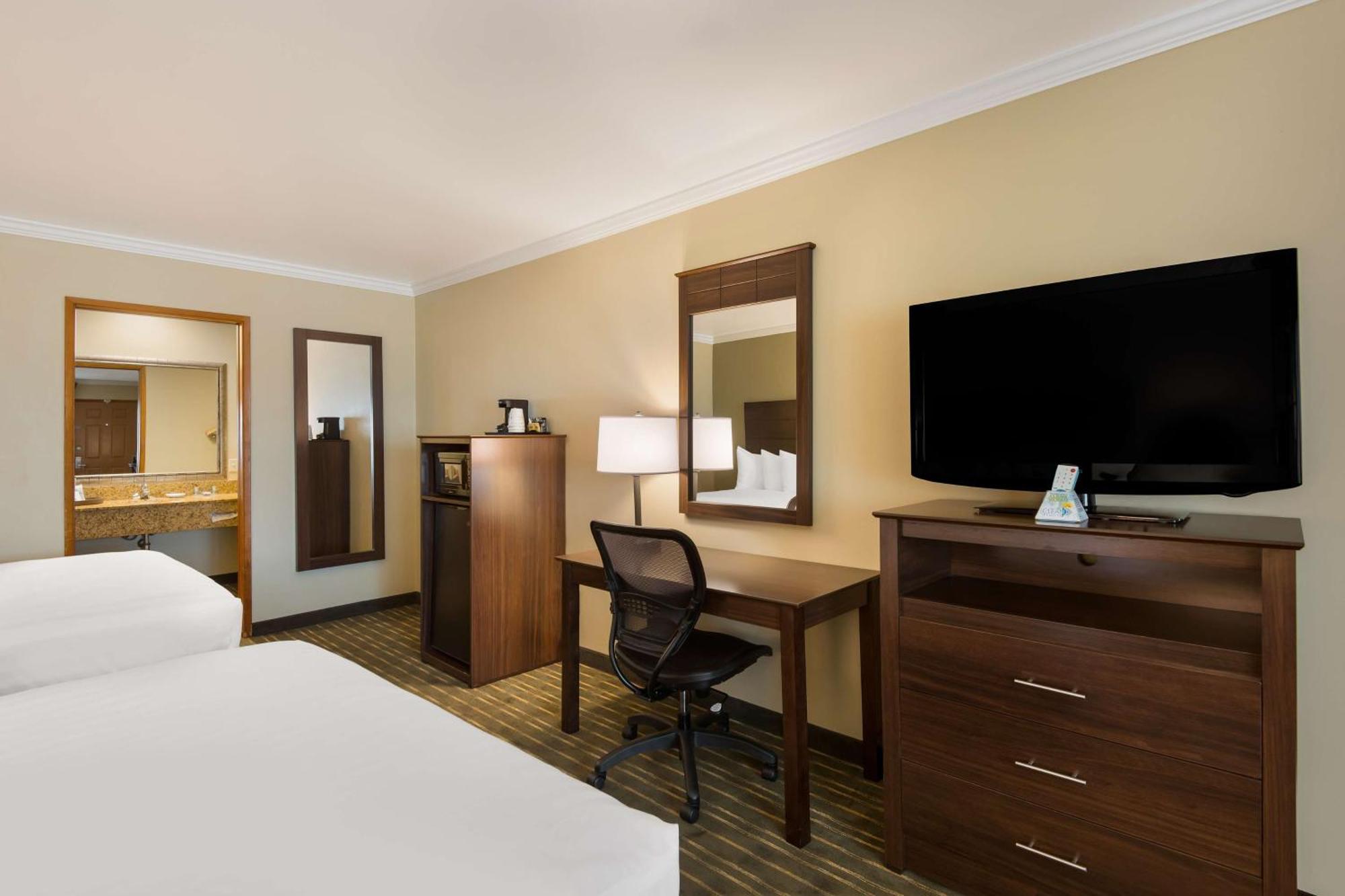 Best Western Holiday Hotel Coos Bay Ngoại thất bức ảnh